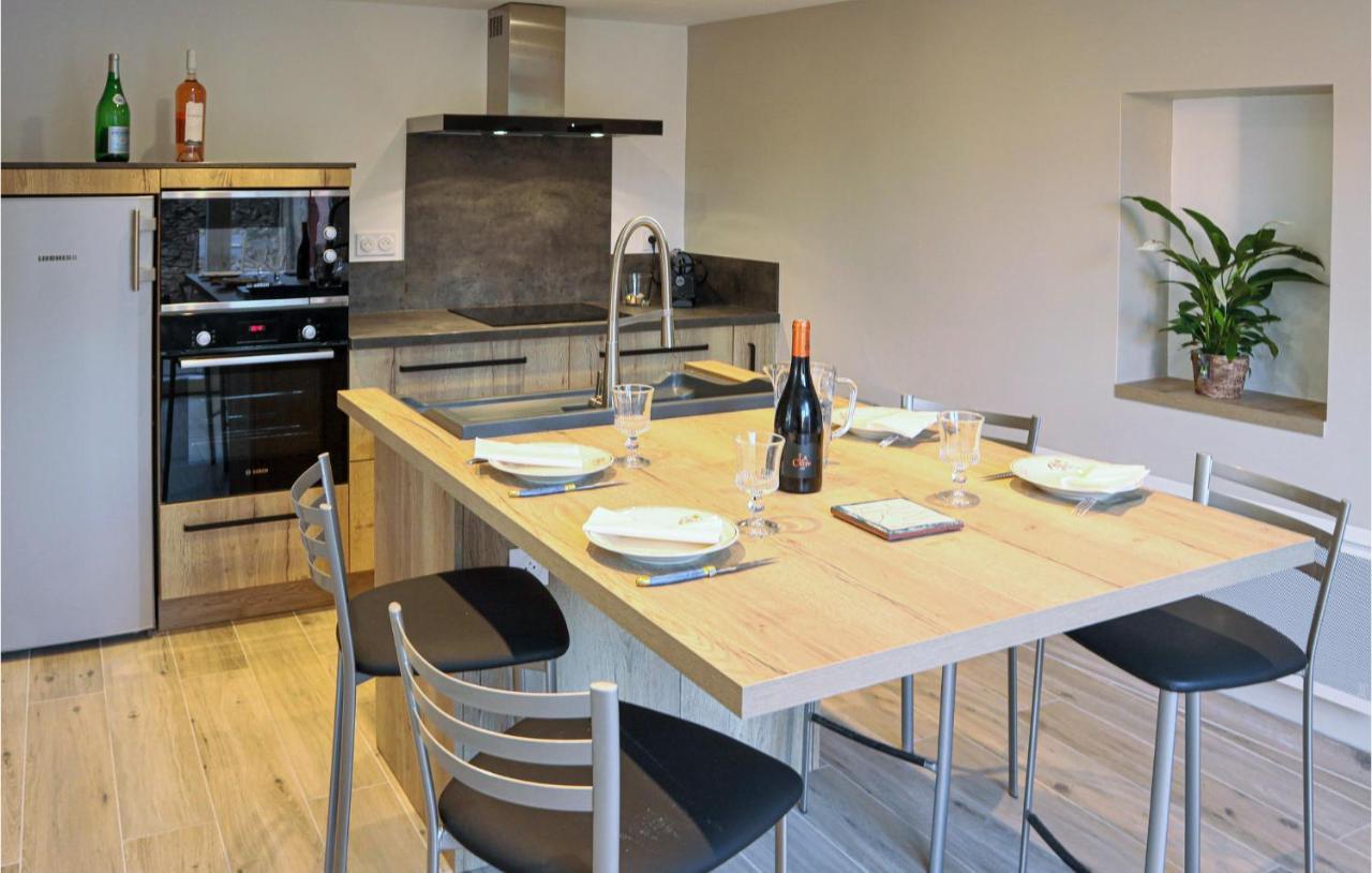 Gorgeous Apartment In Villes Sur Auzon With Wifi Exterior foto