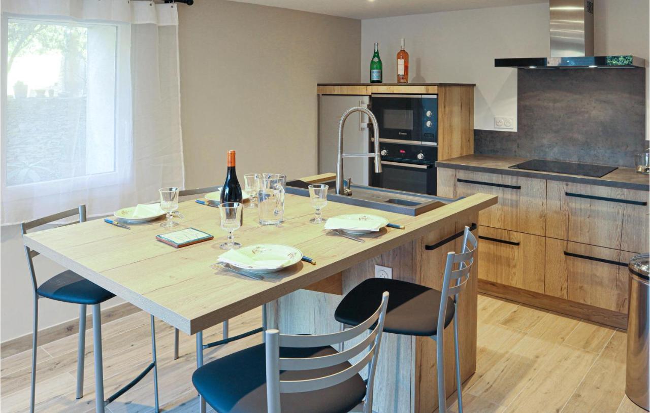 Gorgeous Apartment In Villes Sur Auzon With Wifi Exterior foto