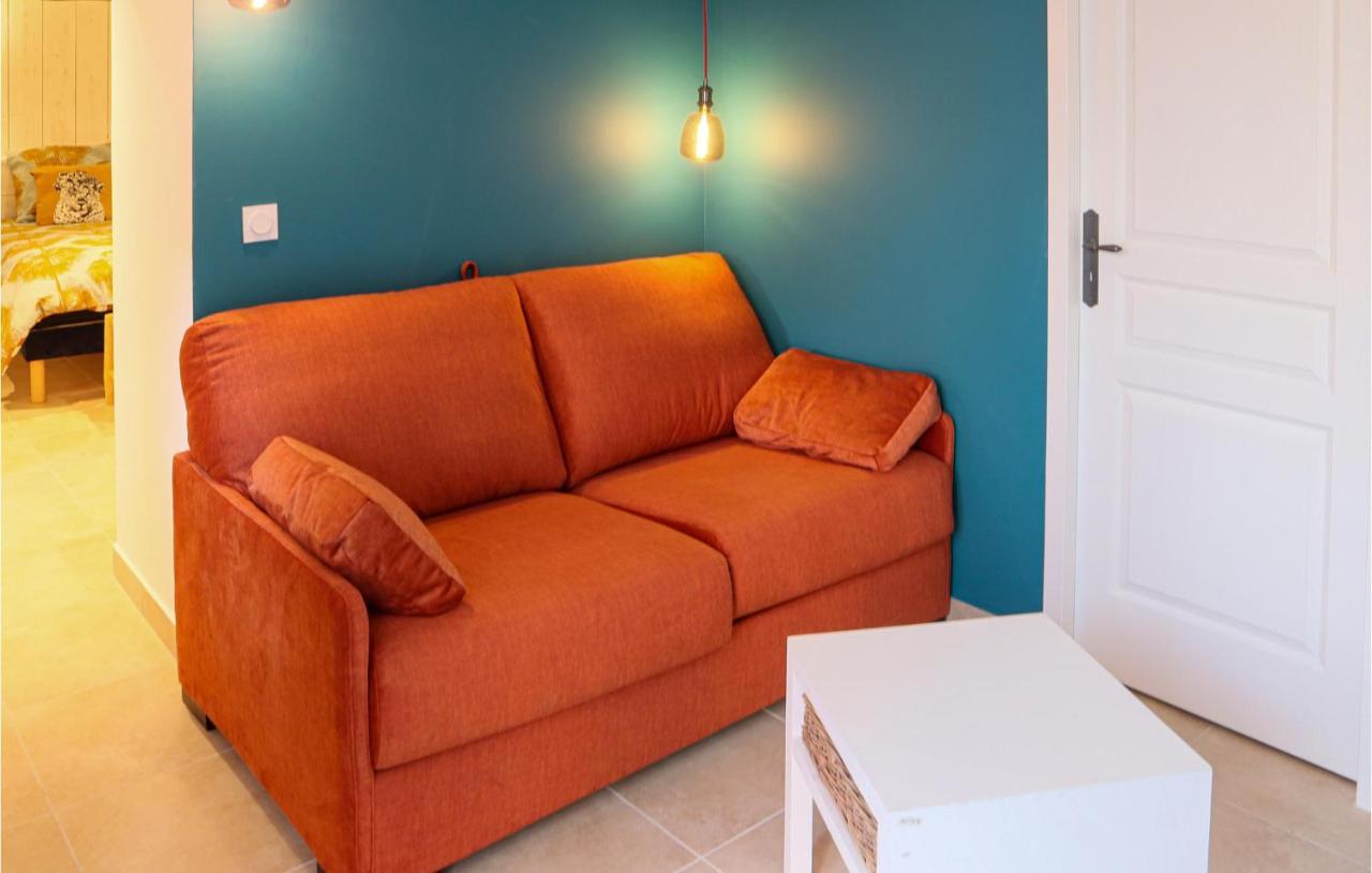 Gorgeous Apartment In Villes Sur Auzon With Wifi Exterior foto